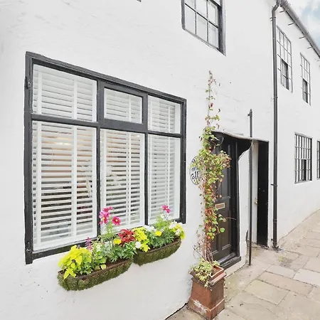 Host & - Mast Holiday home